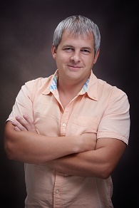 Коммерческий директор по Центральному федеральному округу — Старчилин Сергей Сергеевич